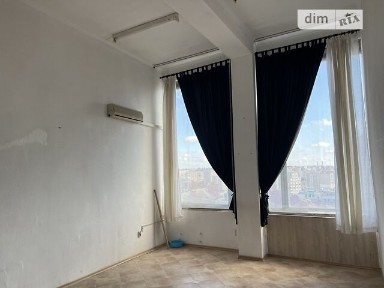 Продаж комерційного приміщення на вул. Руська 21, площа 24 кв. м • ID 34786486