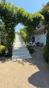 Прибыльный гостиничный комплекс у моря, готовый бизнес