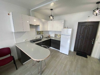 Продаж квартири вул. Білогірська $68 000
