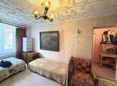ПРОДАЖ 1 кім вул. Карпенка (реконструйований гуртожиток)