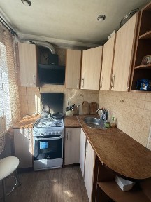 Здається 2к квартира на 1 поверсі