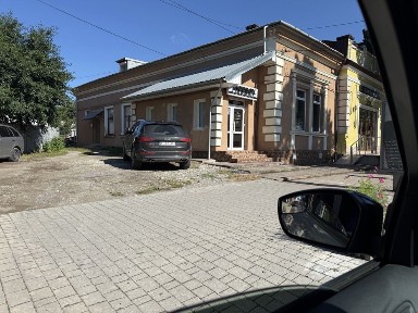 Оренда магазину деталі при зустрічі