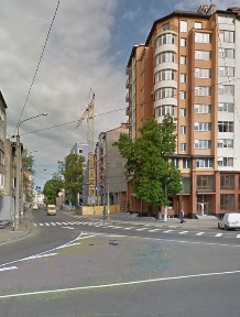 Здається в оренду фасадне нежитлове приміщення площею 42 м² по вул. Мулика, 35 (колишня Гаркуші).