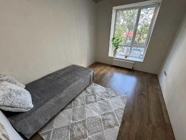 Продаж 3-кімнатна квартира Центр міста