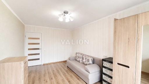 Продаж 1-к квартири, Левка Лук'яненка 1д (Маршала Тимошенка), метро Мінська, Оболонський район