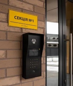 2 кімната квартира Голосіївський /Голосеевский булинок з паркінгом