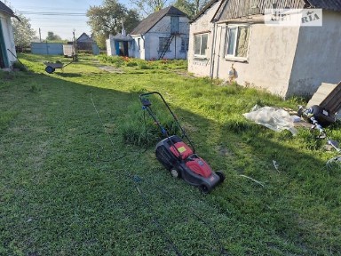Продаж 1 поверхового будинку з ділянкою на 25 соток, 56 кв. м, 3 кімнати, на вул. Незалежності • ID 34795187
