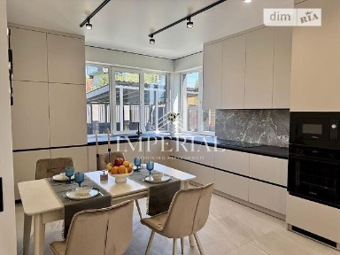 Продаж 2 поверхового будинку 180 кв. м, 5 кімнат, на вул. Садова 300 • ID 34793114