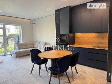 Продаж 2 поверхового будинку 130 кв. м, 4 кімнати, на вул. Садова 52 • ID 34793106