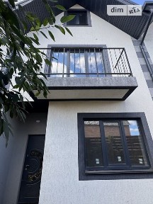 Продаж 3 поверхового таунхауса з ділянкою на 1.5 сотки, 95 кв. м, 3 кімнати, на вул. Незалежності 27/18 • ID 34792871