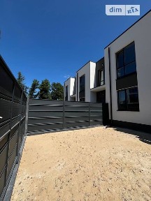 Продаж 2 поверхового таунхауса з ділянкою на 2 сотки, 125 кв. м, 3 кімнати, на вул. Патріотів • ID 34792181