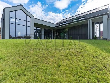Продаж 1 поверхового будинку з ділянкою на 10 соток, 238 кв. м, 4 кімнати, на вул. Передова • ID 34914548