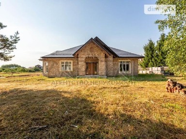 Продаж 2 поверхового будинку з ділянкою на 43 сотки, 203 кв. м, 4 кімнати, на вул. Садова • ID 34789135