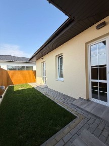 Продаж американки в м. Ужгород, район Садовий (дальній)