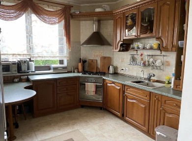 Продаж будинку, супер локація! 16 сотин землі, газове опалення