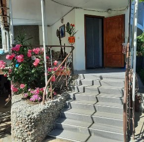 Оренда будинку 350 м², Каманіна вул.