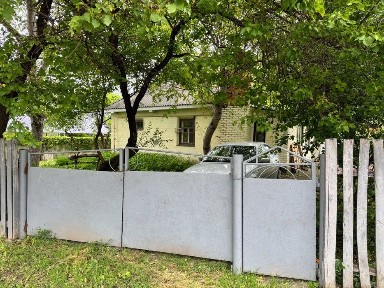 Продається будинок в м. Іллінці, центр
