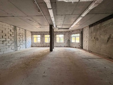 Продаж приміщення 215 м. кв., 2-й поверх, окремий вхід, трафік від супермаркету, ЖК Ярославичі, Вишгород