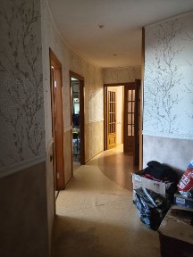 ЗДАМ Перша задача 3кім. кв. 1поверх 85м 27000гр
