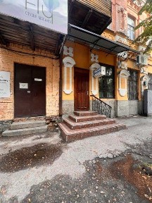 Терміново ! Продаж приміщення в центрі міста вул. Дворцова