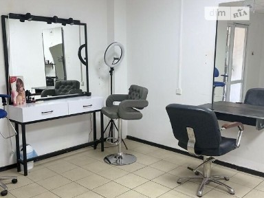 Здається комерційне приміщення на вул. Курортна, площа 35 кв. м • ID 34792089