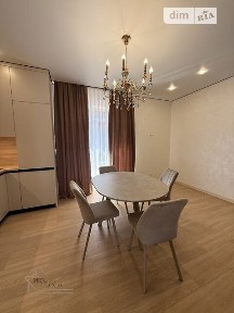 Продаж 2 поверхового таунхауса з ділянкою на 2.7 сотки, 90 кв. м, 3 кімнати, на пров. Весняний • ID 34795427