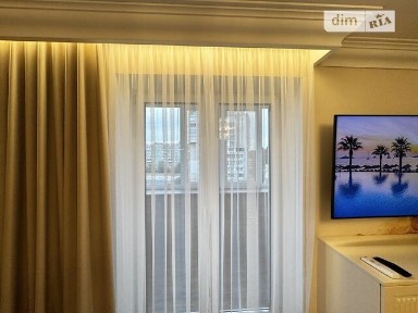 Продаж 2к квартири 82 кв. м на вул. Келецька 71 • ID 34795188