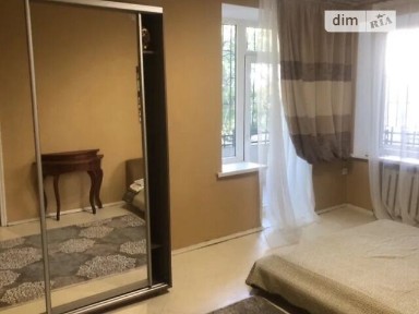Продаж 3к квартири 69.1 кв. м на вул. Софіївська • ID 34795143