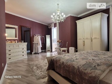 Продаж 3к квартири 170.3 кв. м на вул. Срібнокільська • ID 34794814