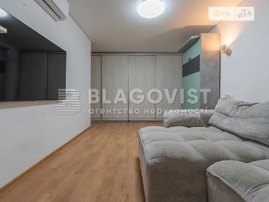 Продаж 2к квартири 50 кв. м на вул. Коновальця Євгена 15 • ID 34793596