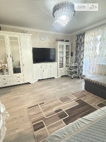 Продаж 3к квартири 70.3 кв. м на вул. Івана Фунтового 21 • ID 34793748