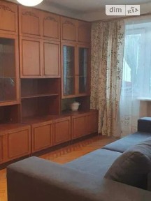 Продаж 1к квартири 28 кв. м на вул. Празька 31 • ID 34793385