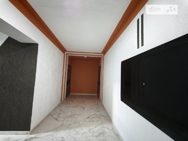 Продаж 1к квартири 32 кв. м на вул. Українська • ID 34793276