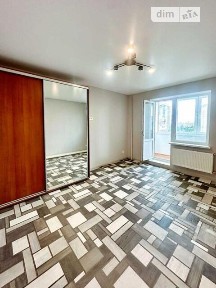 Продаж 3к квартири 72 кв. м на вул. Героїв Дніпра 62 • ID 34792487