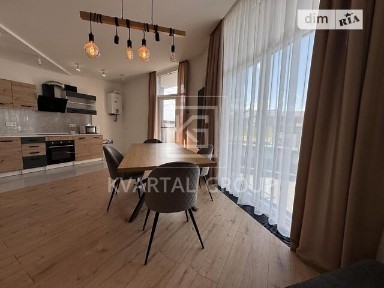 Продаж 3к квартири 118.9 кв. м на вул. Прорізна 13 • ID 34791894