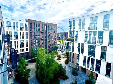 Продаж 2к квартири 74.5 кв. м на вул. Салютна 2 • ID 34791149