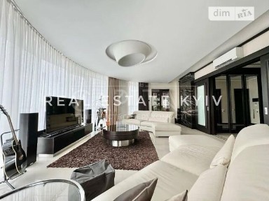 Продаж 3к квартири 150 кв. м на вул. Андрія Верхогляда 20 • ID 34790491