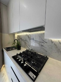 Продаж 2-кімнатної квартири в ЖК «Долішній» з ремонтом та терасою