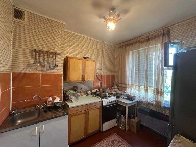 Продаж затишної двокімнатної квартири в Центрально-Міському районі