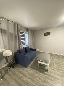 Продам 2к. квартиру с Новым ремонтом пр. Поля