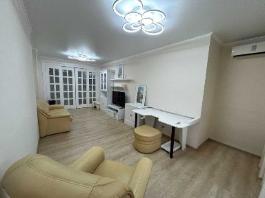 Ямська вулиця, мікрорайон Нова забудова, район Голосіївський, Київ, метро Палац Україна, вул. Ямська 35/34 34828728