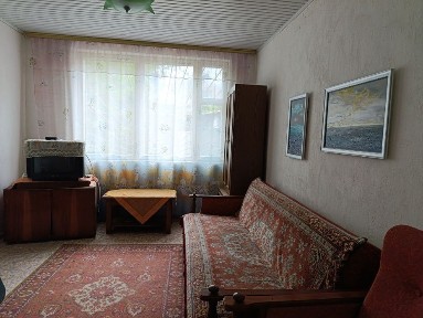 Аренда дачного будиночку з виходом до лісу