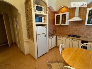 Довготривала оренда 1к квартири на вул. Володимирська 37 • ID 34793859