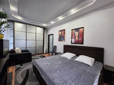 Продаж 2-кімнатної квартири 52.4 м², Казимира Малевича вул., 47/49