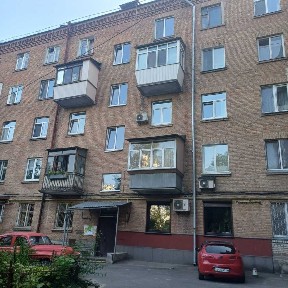 Продаж 2-кімнатної квартири 51.2 м², Загорівська, 36