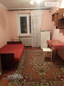 Продаж кімнати 17 кв. м на вул. Антонова Олега • ID 34794164