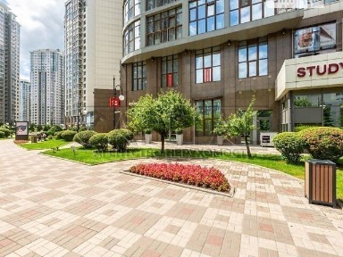 Продаж офісного приміщення 234 кв. м. на 2 поверсі на вул. Андрія Верхогляда 9, багатоповерхова будівля • ID 34803191