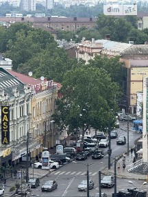 Продаж офісного приміщення 297 кв. м. на 3 поверсі на вул. Володимира Мономаха 9, триповерхова будівля • ID 34802692