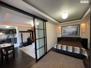 Оренда 2-кімнатної квартири 47 м², Лесі Українки бул., 9