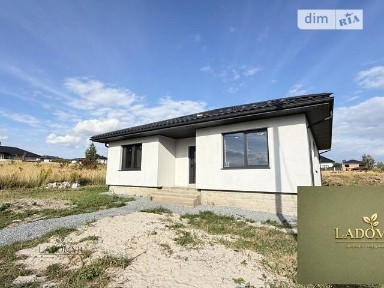 Продаж 1 поверхового будинку з ділянкою на 5 соток, 90 кв. м, 3 кімнати, на вулиця Зелена • ID 34803515